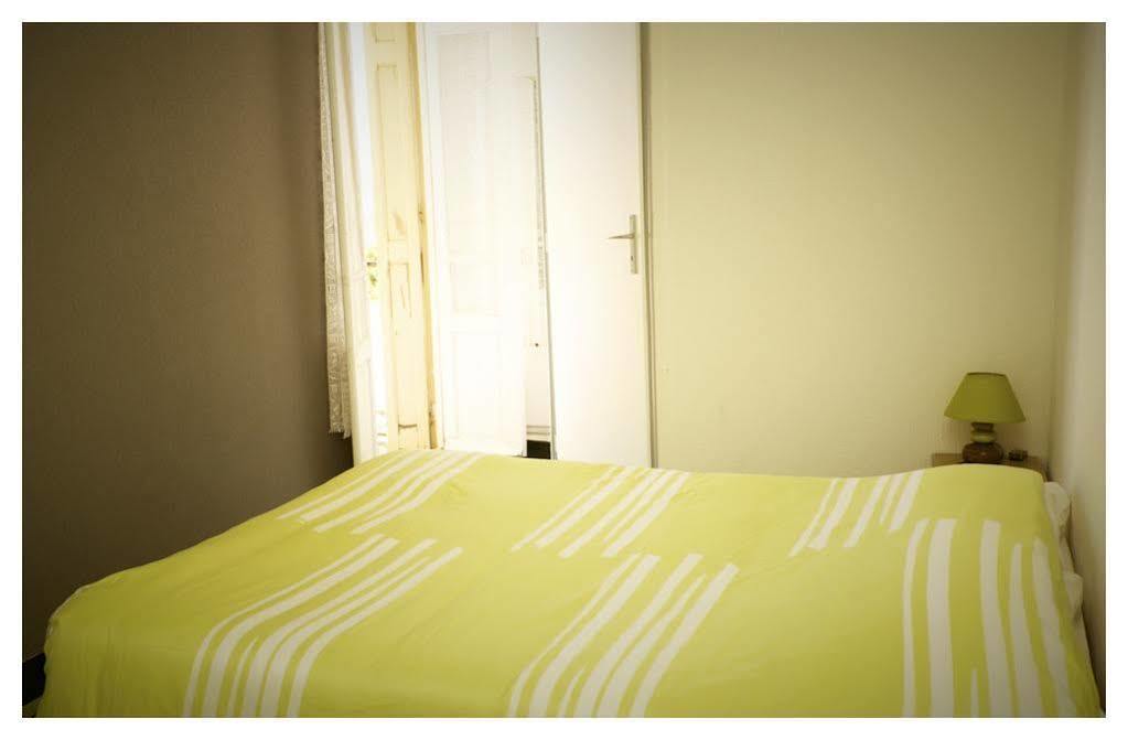 Hotel Le Centre Le Boulou Luaran gambar