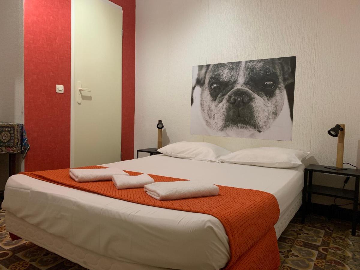 Hotel Le Centre Le Boulou Luaran gambar