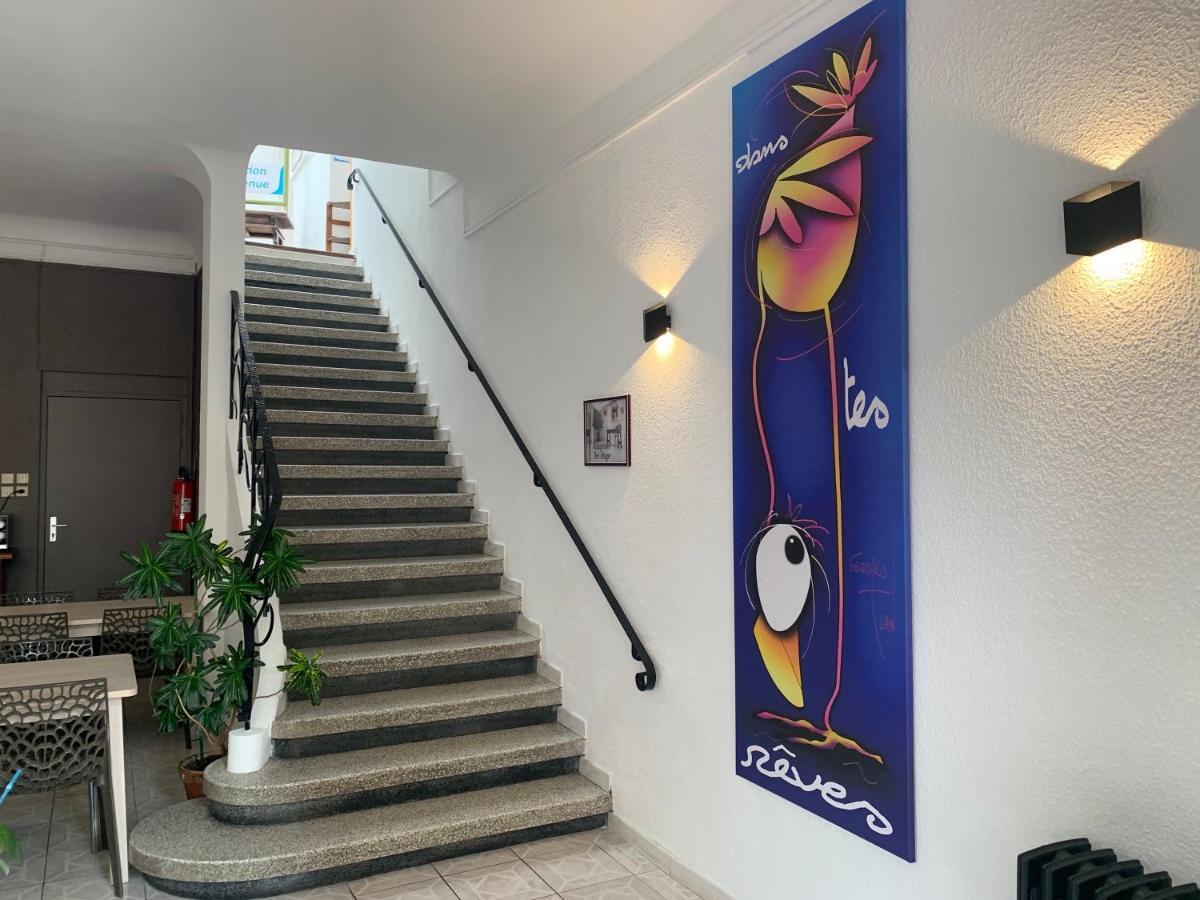 Hotel Le Centre Le Boulou Luaran gambar